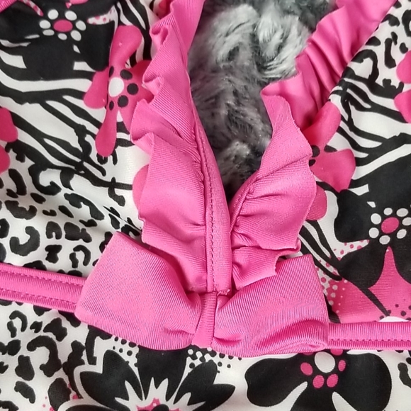 NWOT Girl's Penelope mack Size 8 1pc Swimsuit - Picture 3 of 7